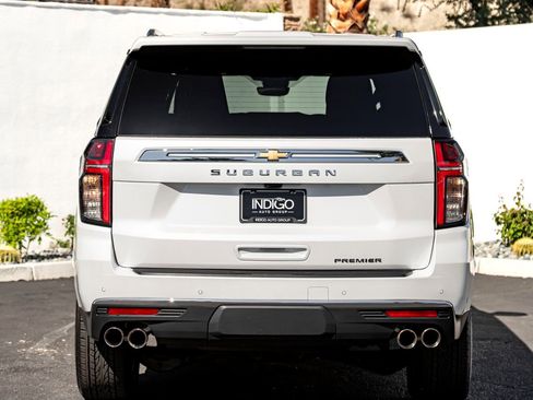 Used 2023 Chevrolet Suburban Premier w/ Premium Package AWD/4WD image 8