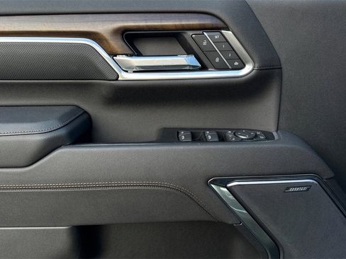 New 2025 Chevrolet Silverado 2500 High Country w/ High Country Premium Package image 11