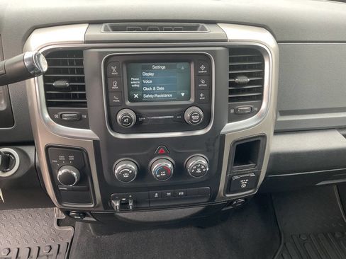 Used 2018 RAM 3500 SLT image 25