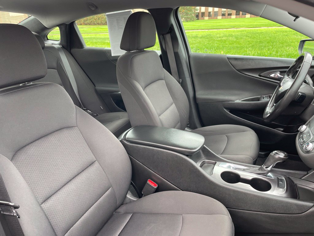 Used 2019 Chevrolet Malibu RS FWD image 28