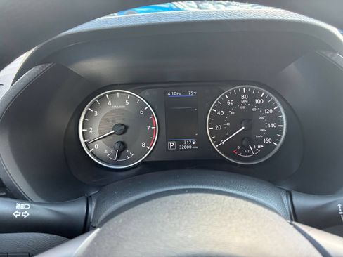 Used 2025 Nissan Sentra S FWD image 35