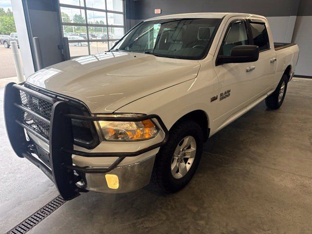 Used 2014 RAM 1500 Classic SLT w/ Protection Group AWD/4WD image 4