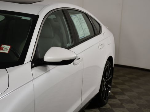 Certified 2023 Honda Accord Touring image 13