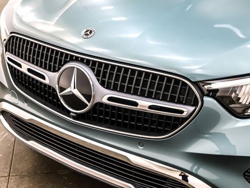 New 2026 Mercedes-Benz GLC 300 image 13