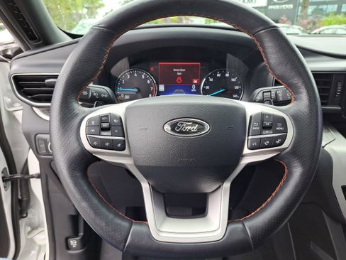Used 2022 Ford Explorer Timberline image 15