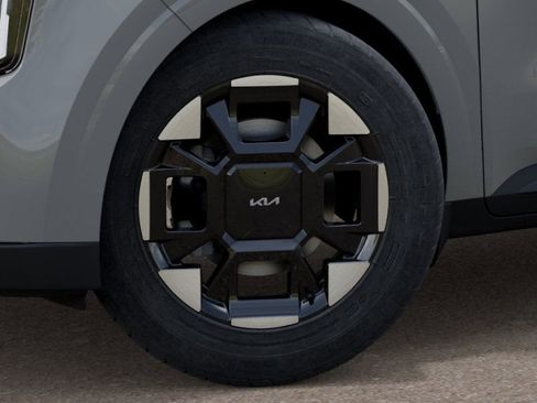 New 2026 Kia Carnival EX FWD image 9