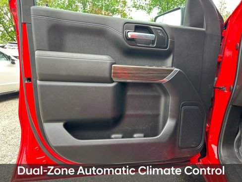 Used 2021 Chevrolet Silverado 1500 LT Trail Boss AWD/4WD image 17