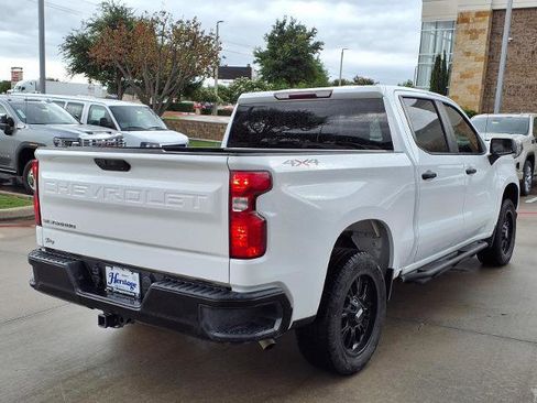 Used 2020 Chevrolet Silverado 1500 W/T w/ WT Value Package AWD/4WD image 3