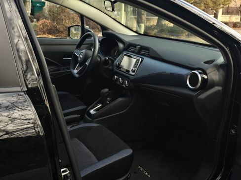 Used 2025 Nissan Versa SV image 11