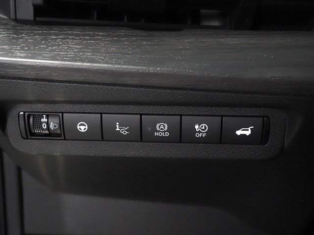 Used 2024 Nissan Ariya Evolve+ FWD image 30