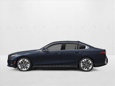 New 2026 BMW i5 M60 AWD/4WD image 3