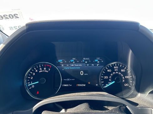 Used 2018 Ford F150 Lariat w/ Equipment Group 502A Luxury image 12