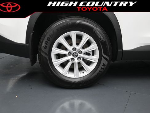 New 2026 Toyota Grand Highlander XLE FWD image 9