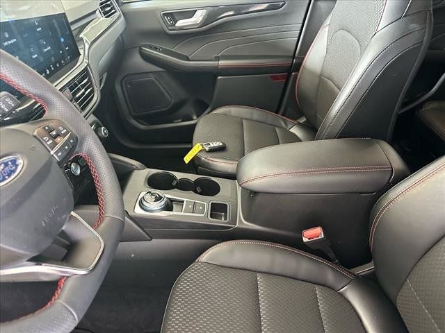 Certified 2023 Ford Escape ST-Line w/ Tech Pack #1 FWD image 22