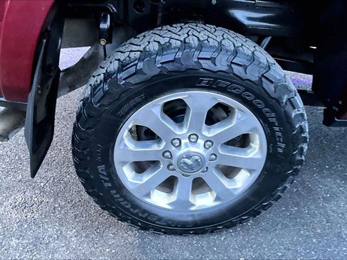 Used 2020 RAM 2500 Laramie image 44