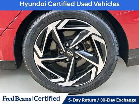 Certified 2024 Hyundai Sonata SEL w/ Convenience Package FWD image 10