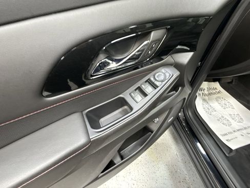 Certified 2023 Chevrolet Traverse RS w/ LPO, Floor Liner Package image 24