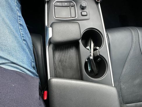 Used 2021 Acura TLX w/ Technology Package image 17