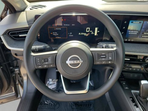 New 2026 Nissan Kicks SV image 21