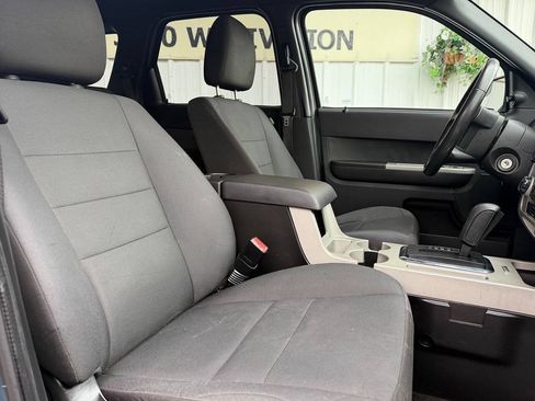 Used 2012 Ford Escape XLT FWD image 13