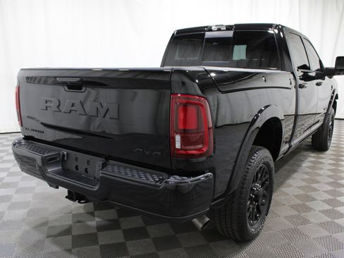 Used 2025 RAM 2500 Limited image 32