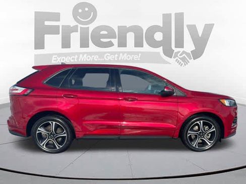 Used 2023 Ford Edge ST image 4