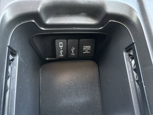 Used 2019 Honda CR-V EX image 48