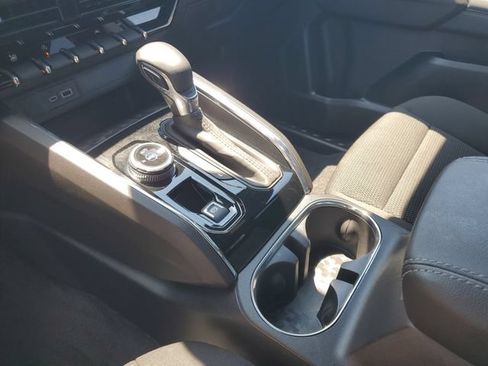 Used 2025 GMC Canyon Elevation w/ Convenience Package AWD/4WD image 19