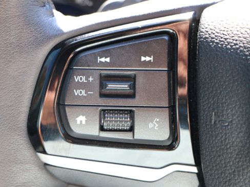 Used 2025 Honda Odyssey Elite image 19