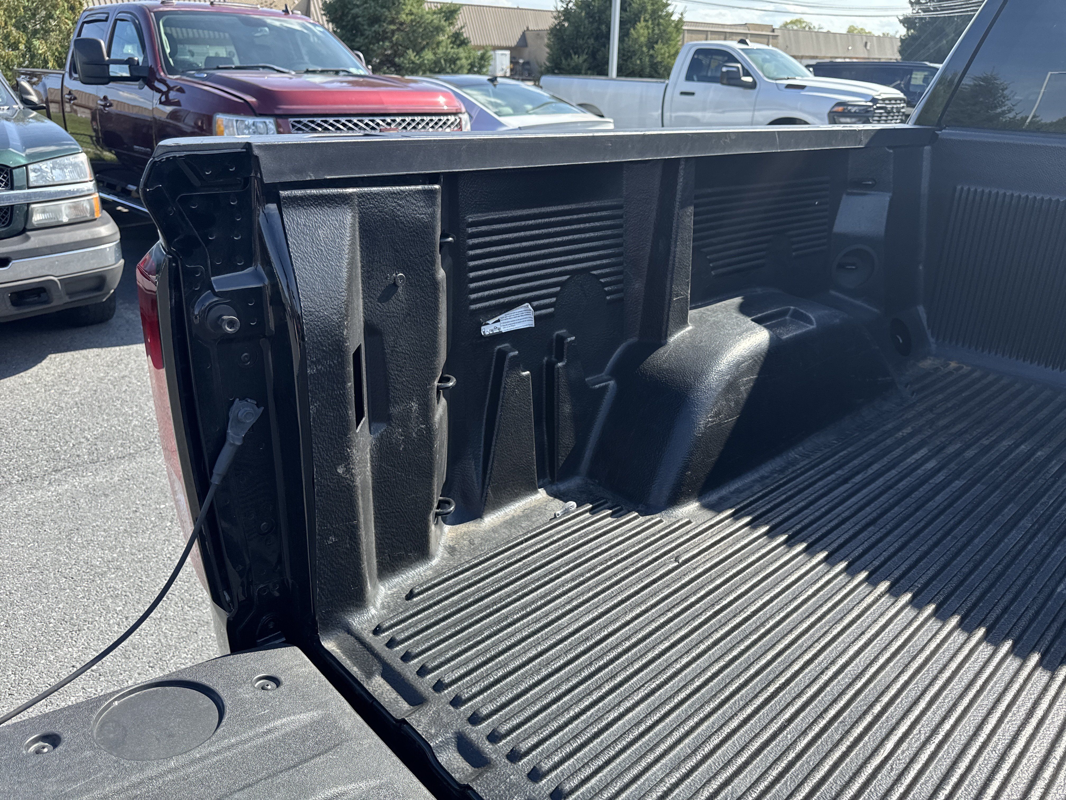 Used 2025 GMC Sierra 1500 Elevation w/ X31 Off-Road Package AWD/4WD image 36