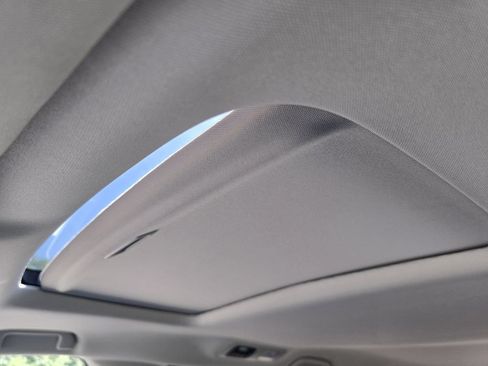 New 2027 Honda Odyssey EX-L image 24