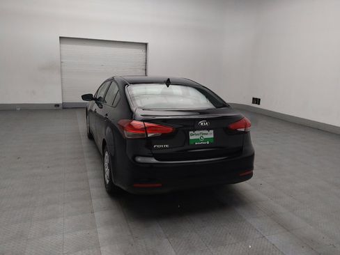 Used 2018 Kia Forte LX image 6