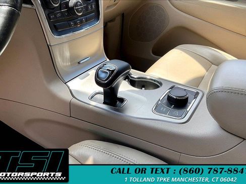 Used 2014 Jeep Grand Cherokee Limited AWD/4WD image 14