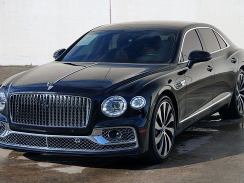 Used 2023 Bentley Flying Spur Azure AWD/4WD image 70