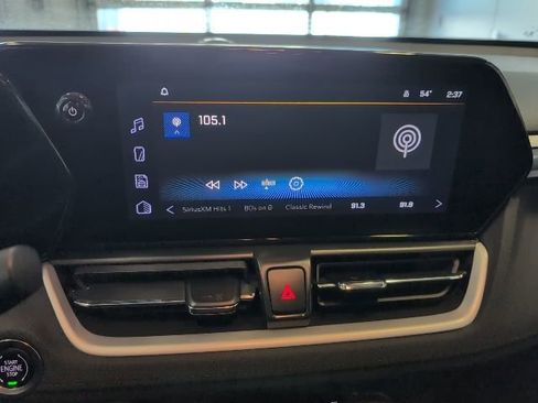 Used 2025 Chevrolet TrailBlazer LS w/ LS Convenience Package image 21