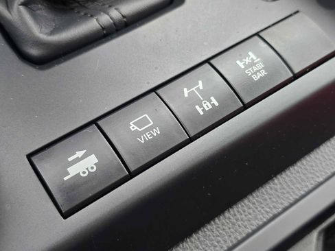 Certified 2025 Toyota Tacoma TRD Pro AWD/4WD image 36