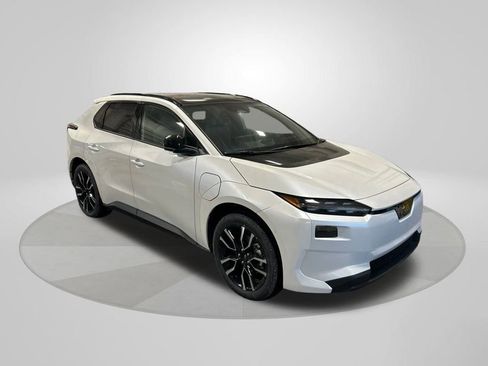 New 2026 Subaru Solterra image 3