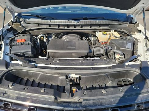 Used 2021 Chevrolet Suburban Z71 image 29