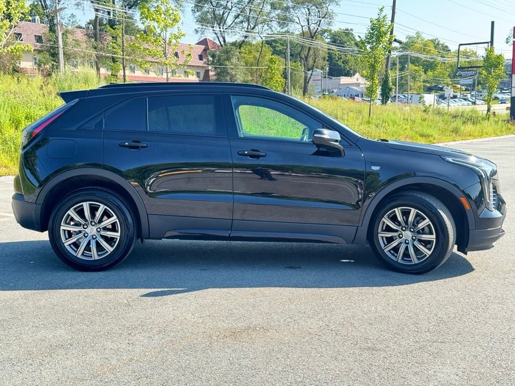 Used 2023 Cadillac XT4 Sport AWD/4WD image 7
