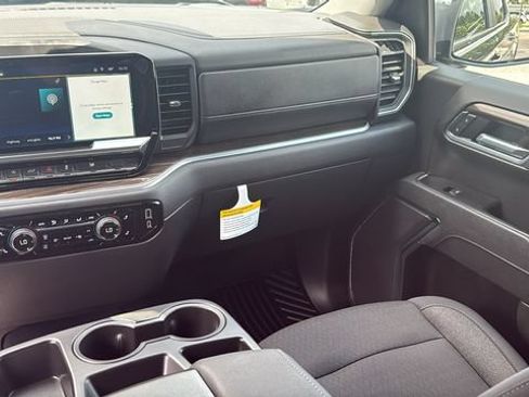 Used 2026 Chevrolet Silverado 1500 LT AWD/4WD image 28