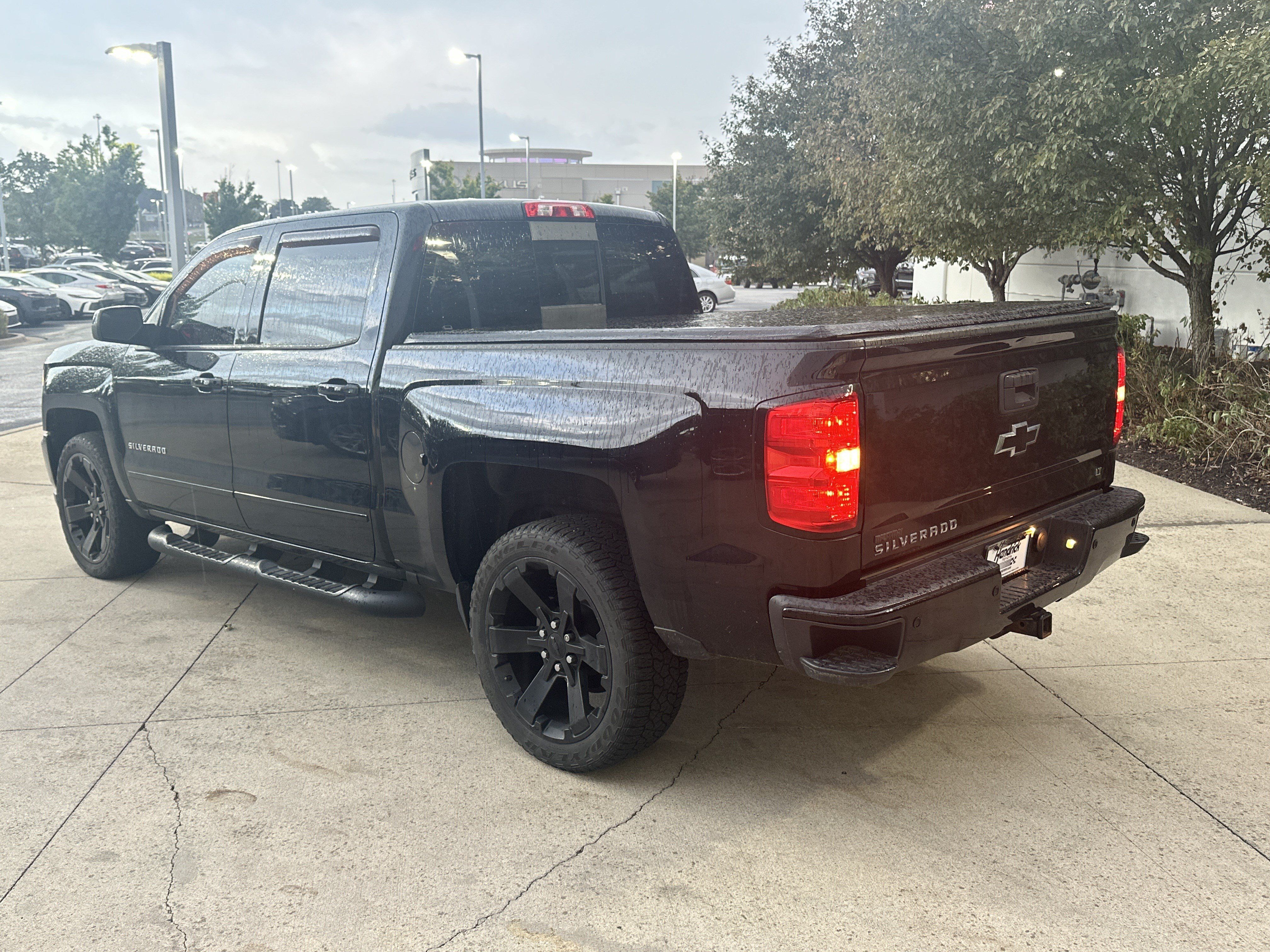 Used 2016 Chevrolet Silverado 1500 LT w/ All Star Edition AWD/4WD image 7