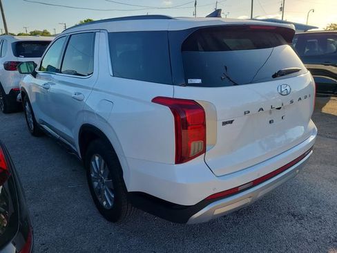 Used 2024 Hyundai Palisade XRT FWD image 2