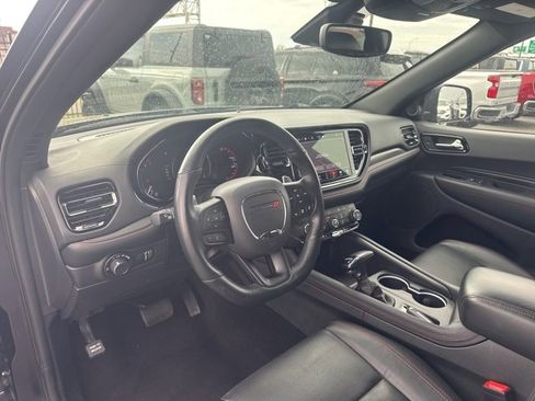 Used 2024 Dodge Durango GT image 11
