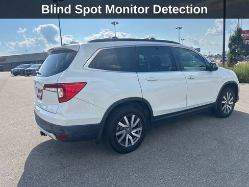 Used 2021 Honda Pilot EX image 6