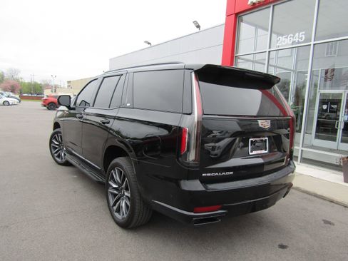 Used 2023 Cadillac Escalade Sport AWD/4WD image 8