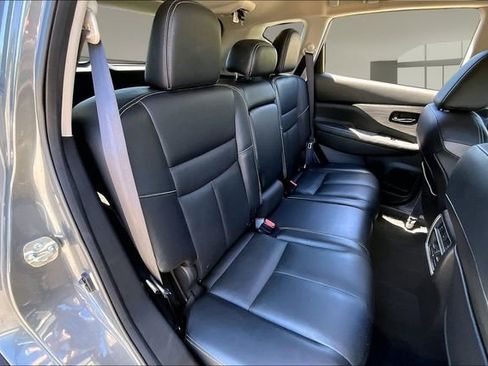 Used 2018 Nissan Murano SL w/ Midnight Edition Package FWD image 23