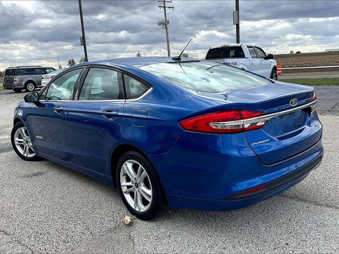 Used 2018 Ford Fusion S FWD image 6