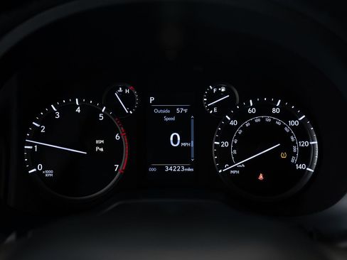 Used 2021 Lexus GX 460 Premium w/ Premium Package image 35