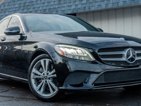 Used 2019 Mercedes-Benz C 300 Sedan w/ Premium Package image 7