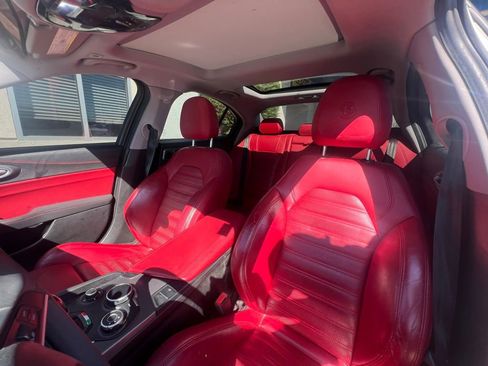 Used 2019 Alfa Romeo Giulia Ti Sport w/ Quick Order Package 22S Sport image 3